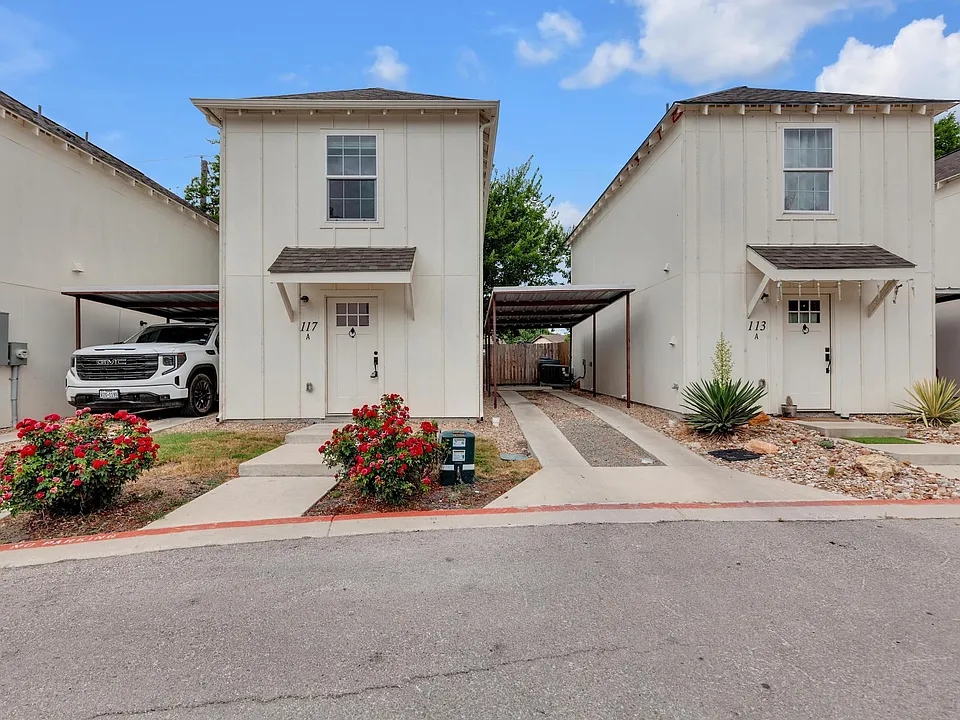 350 Debus Dr #117A
