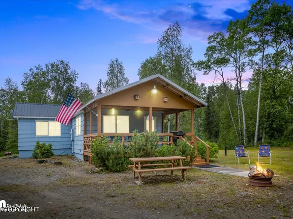16616 E Montana Creek Rd, Talkeetna, AK 99676