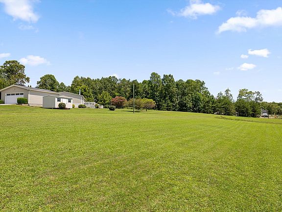 4th image of 3022 Mowbray Pike