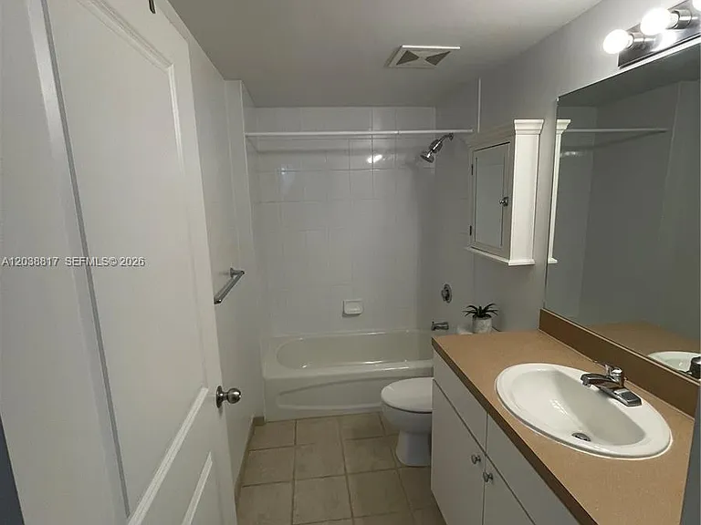 1250 S Miami Ave #1410 — Photo 6