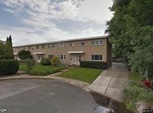 7217 N Campbell Ave #B, Chicago, IL 60645