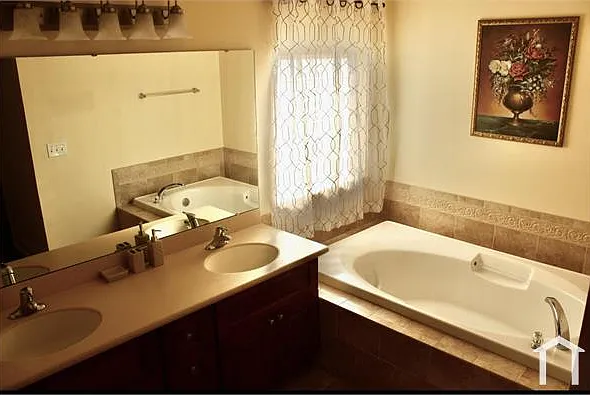 1501 Crescent Hill Dr — Photo 8