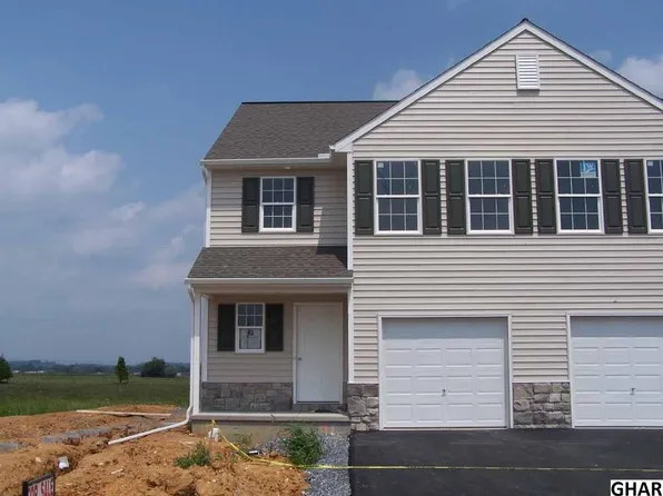 247 S Village Cir, Palmyra, PA 17078