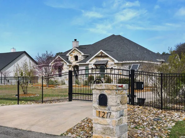 1217 Paladin Trail, Spring Branch, TX 78070