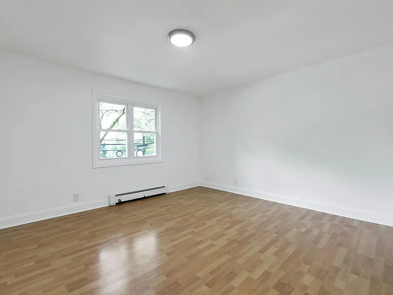 179 Christie Heights St #B — Photo 18