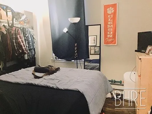 Rented by Brooklyn Heights Real Estate Inc | media 8