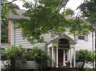 760 Lawrence Ave, East Aurora, NY 14052