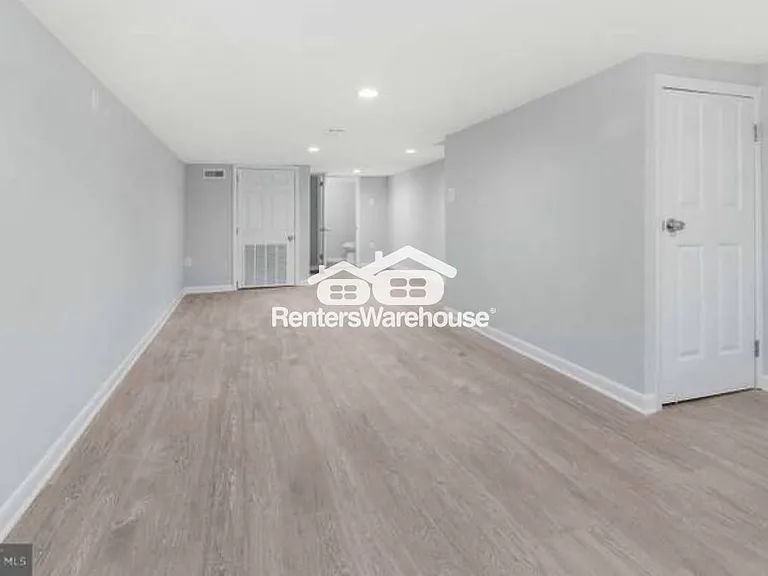 3706 Claremont Ave — Photo 14