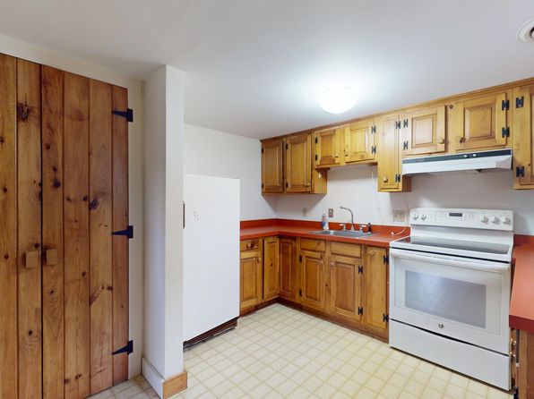 91 Old Pasture Lane, Middlebury, VT 05753