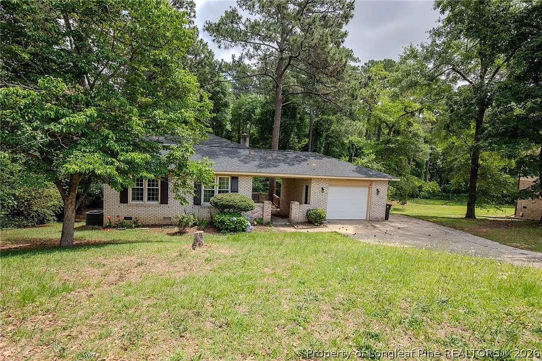 3 bed, 2.5 bath, 1799 sqft, $2,050 — Photo 3