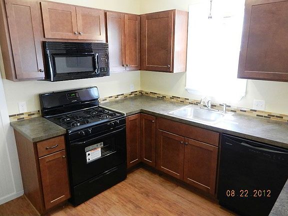 stove, microwave, dishwasher
