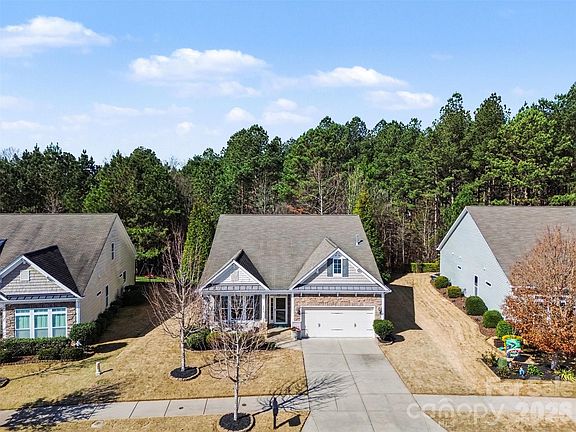 3rd image of 3059 Cricket Ln
