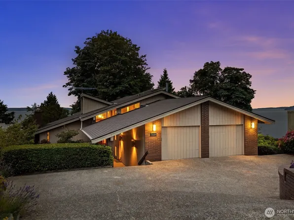 7320 164th Place SW, Edmonds, WA 98026