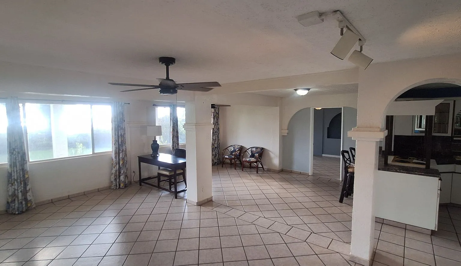 Maui Meadows 2BD/1BTH — Photo 3