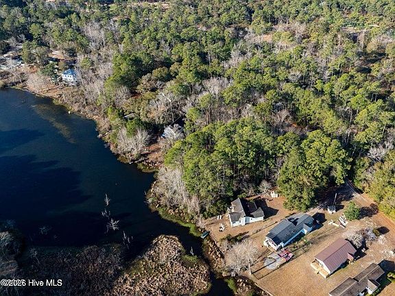 4th image of 634 Kingfisher Lane SW LOT 16