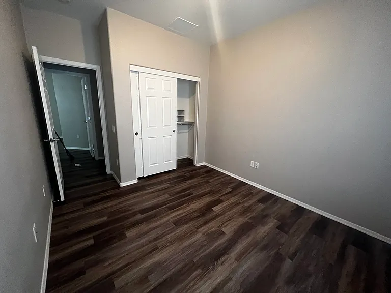34674 S Pioneer Way — Photo 3