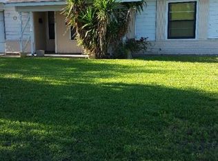 708 E Polk Ave, Victoria, TX 77901