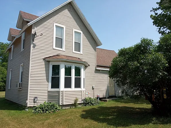 8072 N Custer Rd, Free Soil, MI 49411