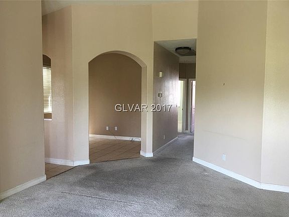 5th image of 7609 Rolling View Dr Unit 202