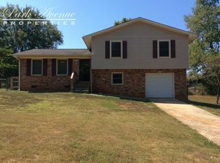 3125 Arlington Dr, Rex, GA 30273