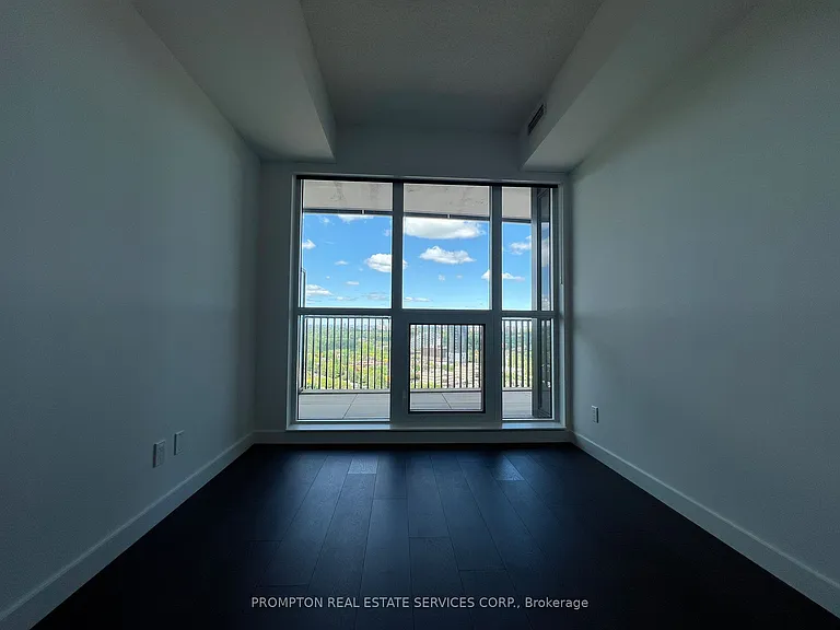 18 Esther Shiner Blvd #2309 — Photo 15