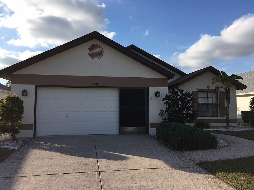 1st image of 220 Linger Ln