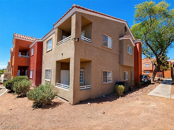 3rd image of 4730 E Craig Rd Unit 1043