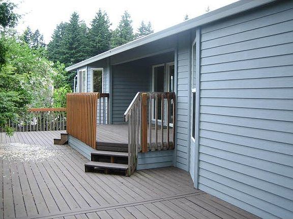 2nd image of 16001 SE 31st Cir
