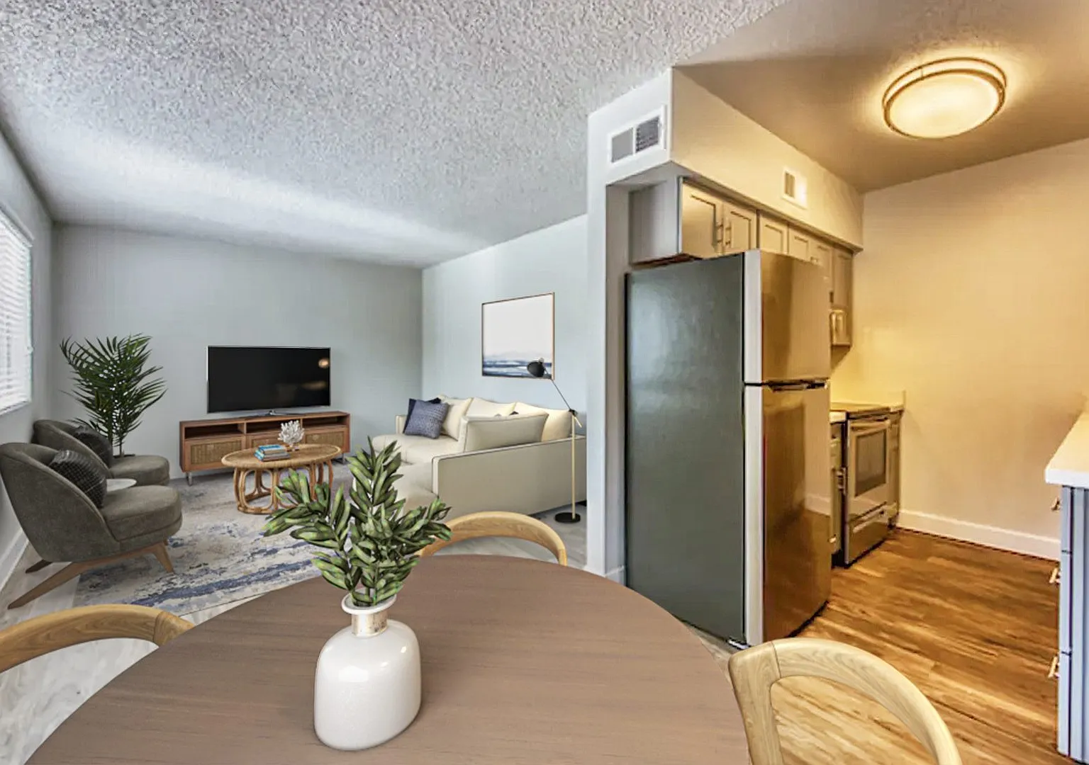 Gilbert Square Apartments — Photo 2