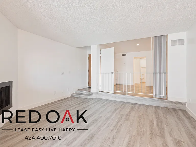 8309 Cedros Ave #110 — Photo 2
