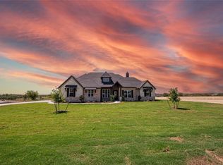 185 Coalson Xing, Azle, TX 76020