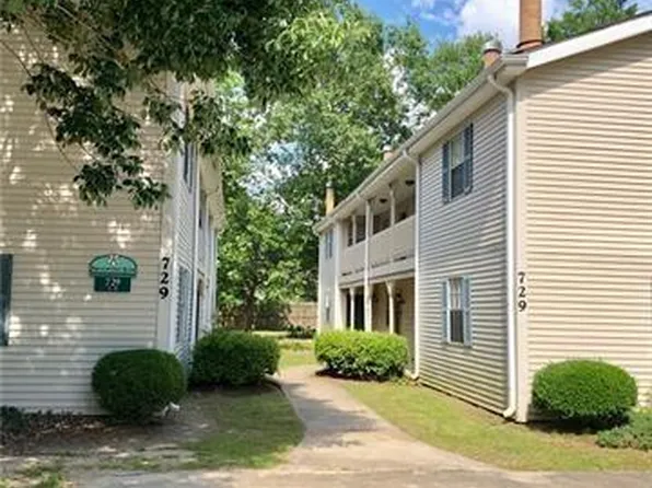 729 Heavens Dr APT 3, Mandeville, LA 70471