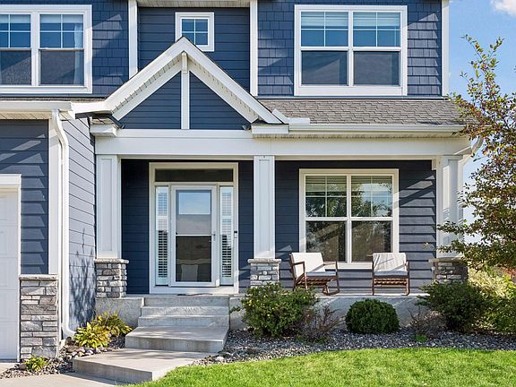 3rd image of 10580 Three Oaks Ln