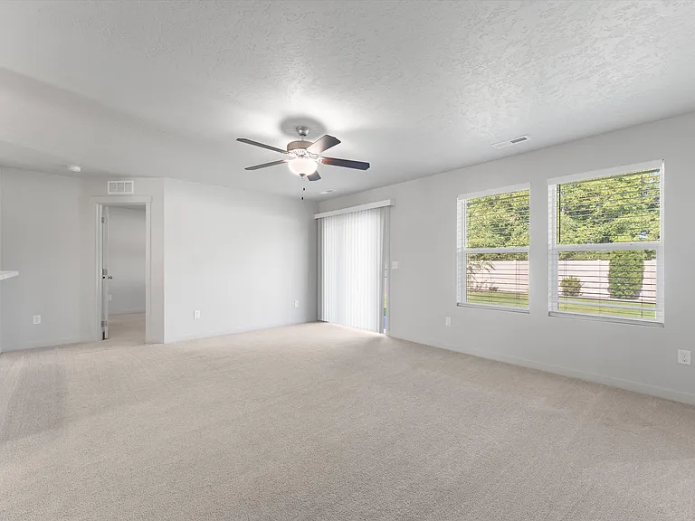 15090 N Bonelli Ave — Photo 7