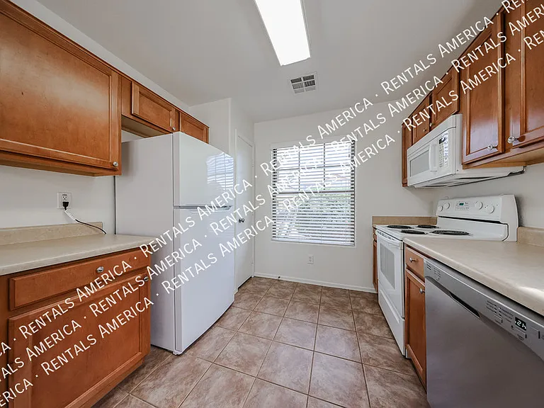 29120 N Yellow Bee Dr — Photo 13