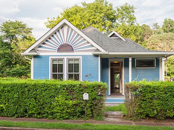 2nd image of 708 Spears Ave