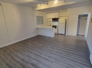 4215 Don Tomaso Dr #14A, Los Angeles, CA 90008