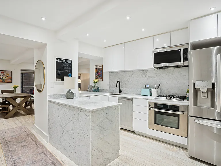 254 Park Ave S #2PR — Photo 5