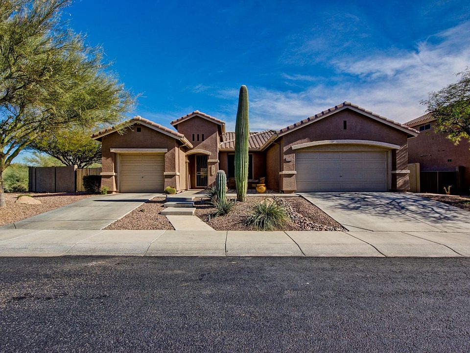 1st image of 40043 N Curie Ct