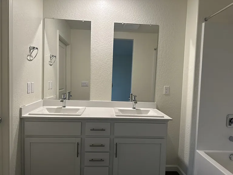 332 Halisan Ct — Photo 14