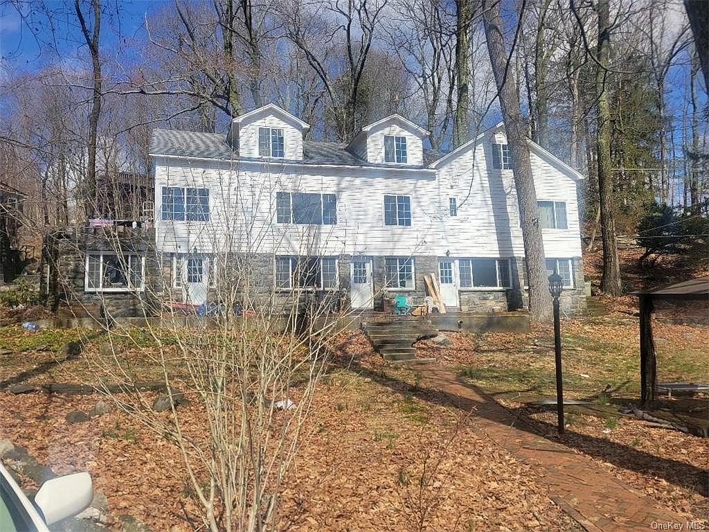 18 Garden Place, Mahopac, NY 10541 Zillow