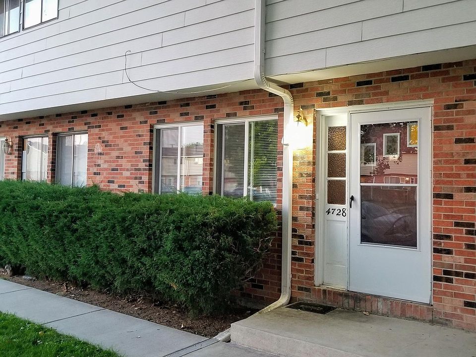 4728 Hickory Place Front