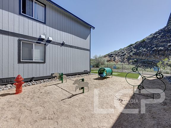 3rd image of 4400 El Rancho Dr #C124