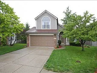 7427 Deville Ct photo 1