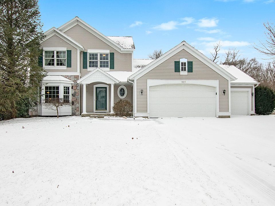 1st image of 226 Sun Meadow Ct
