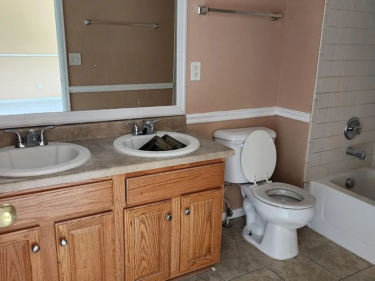 4845 Mount Evans St — Photo 10