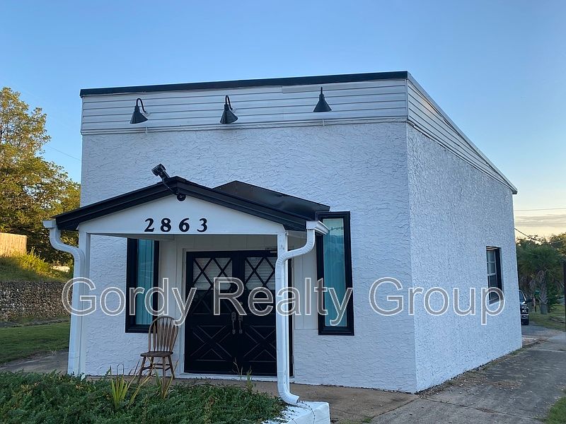 1st image of 2863 Caledonia