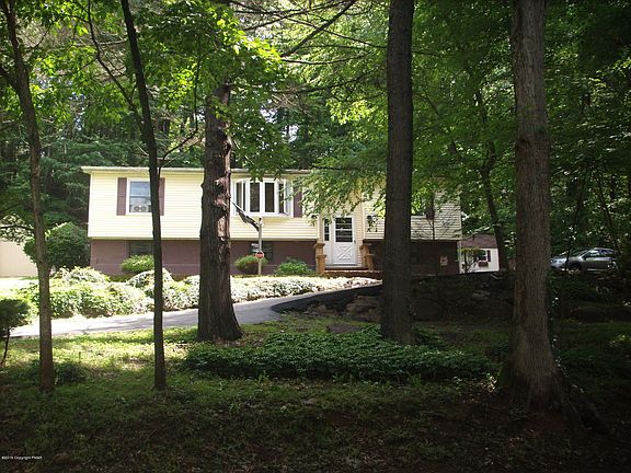 2nd image of 137 W Hills Dr