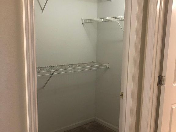 3rd image of 802 Crest Pines Dr APT 818