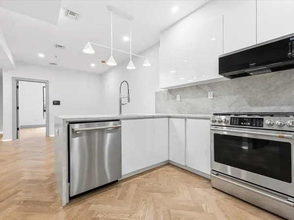 392 1st Street image 5 of 35